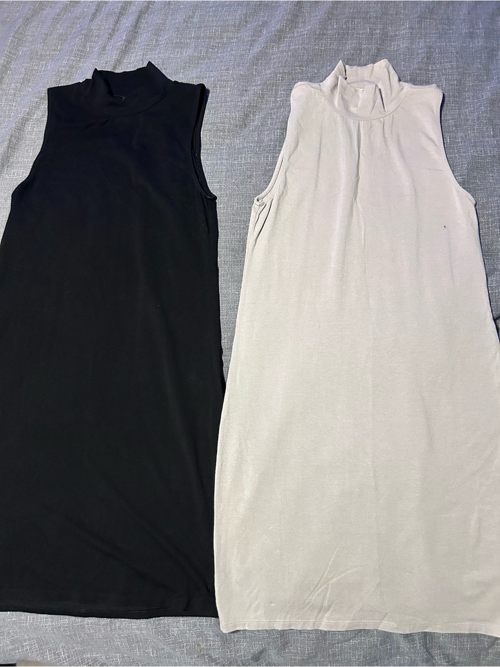 Babaton artisan Sleeveless Mock Neck Midi Dress - Black & light grey